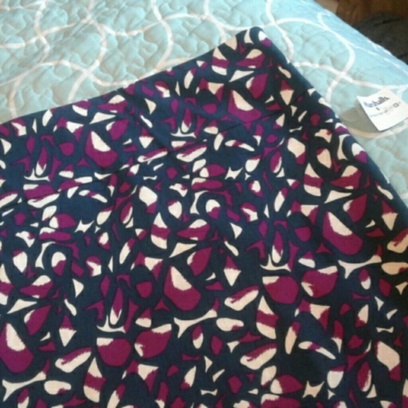 NWT MARGARET M. For StitchFix Christiana Printed Skirt - Picture 3 of 8